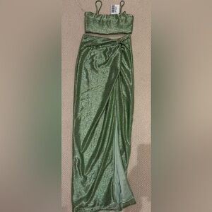 12th Tribe 2 piece outfit NWT